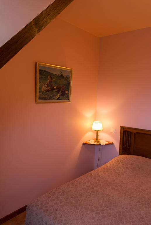 Chambres D'Hotes Sur La Courtine De Coucy Экстерьер фото