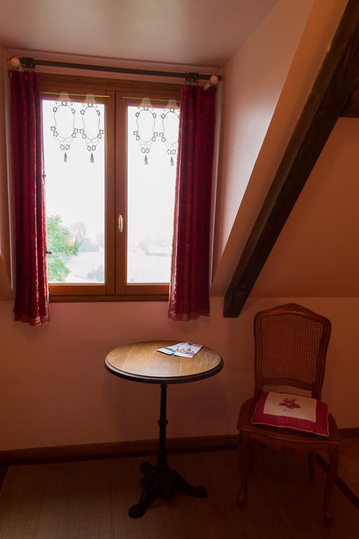 Chambres D'Hotes Sur La Courtine De Coucy Экстерьер фото